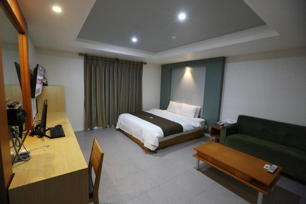 Amour Hotel Hotel