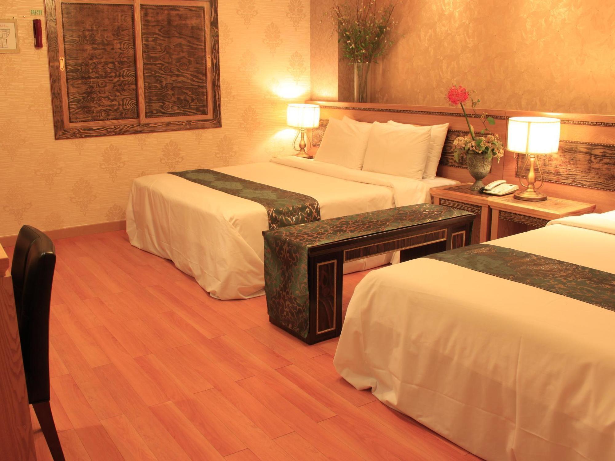Amour Hotel 3* Suwon