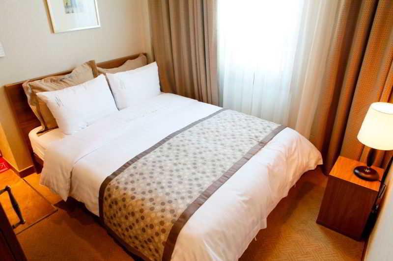 Amour Hotel