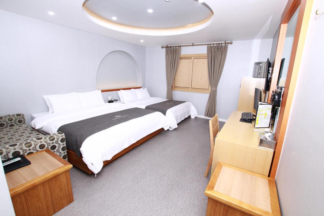 Hotel Amour Hotel 3*