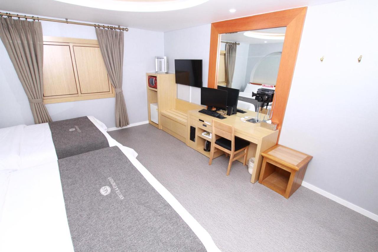 Hotel Amour Hotel Suwon